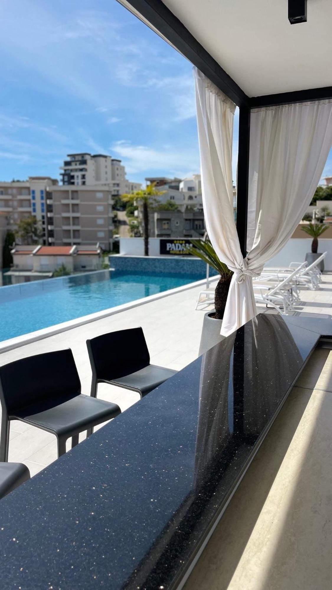 Padam Hotel & Spa Ulcinj Exteriör bild